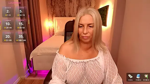 Offline Scarlett_Mai on StripChat