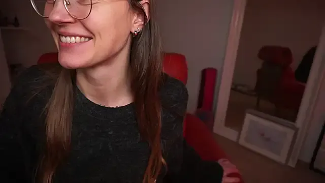 Scorpion_Peach on StripChat