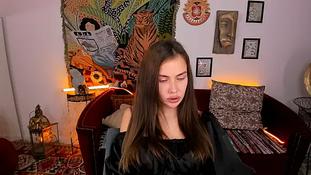 StripChat SeaJorji is Freechat SeaJorji — Daily piggy bank