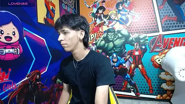 Offline Sebas_cat on StripChat