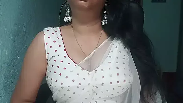 Offline Secret_Dessire on StripChat