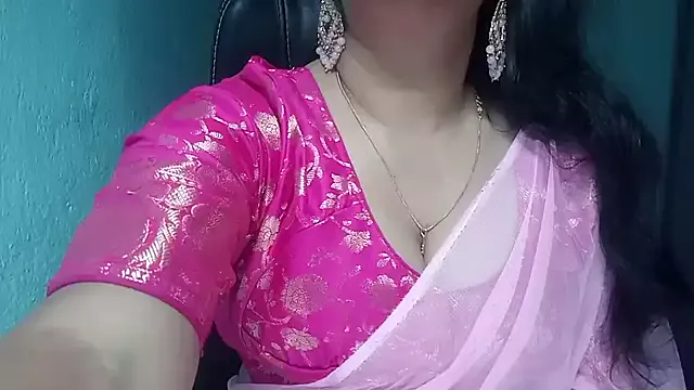 Offline Secret_Dessire on StripChat