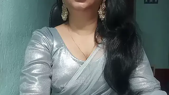 Offline Secret_Dessire on StripChat