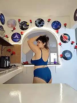 SeleneLuminari8 from StripChat