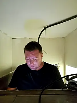 Freechat seloloko20 on StripChat