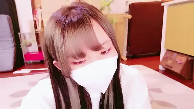 Offline senachinnn on StripChat