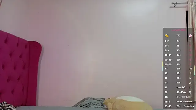 Serenaa_rabbit on StripChat