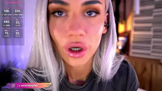 Serene_Sophiex on StripChat