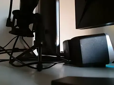 Offline Sex_bomb30 on StripChat