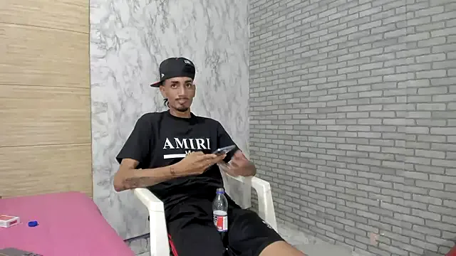 Sexvergon_26 on StripChat