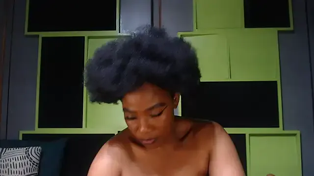 SexyAssDivaxxx on StripChat