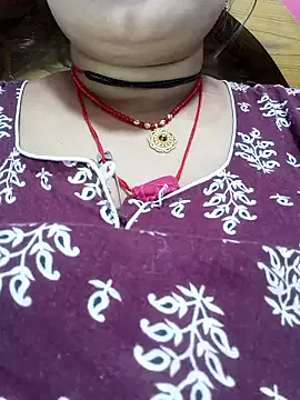 sexychutxxx7 on StripChat