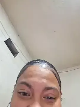 Offline sexypaula-latina4u on StripChat