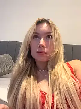 SexySaraxxoo on StripChat