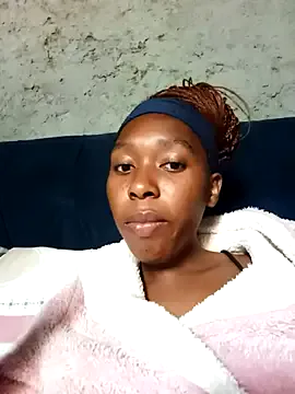 Offline sexysmalldaily04 on StripChat