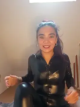 Offline sexythai69 on StripChat