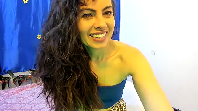 ShairaMarss on StripChat