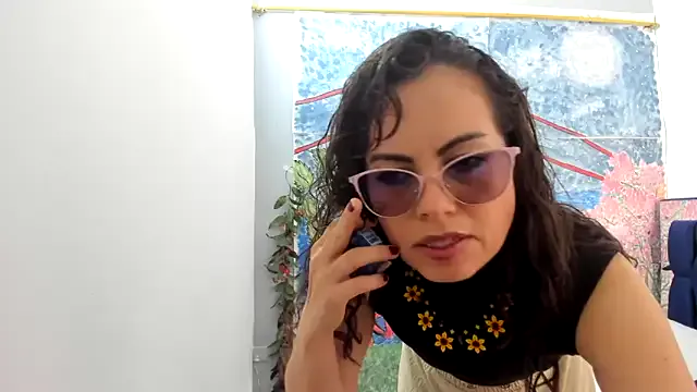 ShairaMarss on StripChat