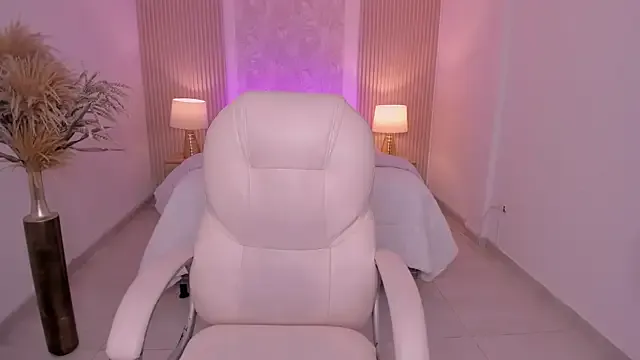 Offline sharick_noir on StripChat