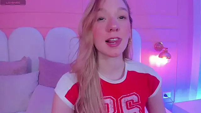 Offline shatall_rouge on StripChat