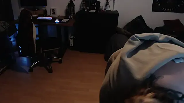 Offline Sidney_Rockz on StripChat