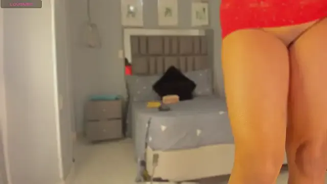 Offline Sienna_miller_27 on StripChat