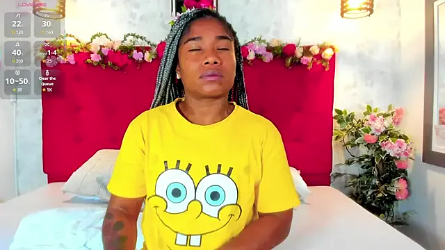 Freechat SilvannaFit on StripChat