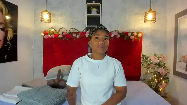 Freechat SilvannaFit on StripChat