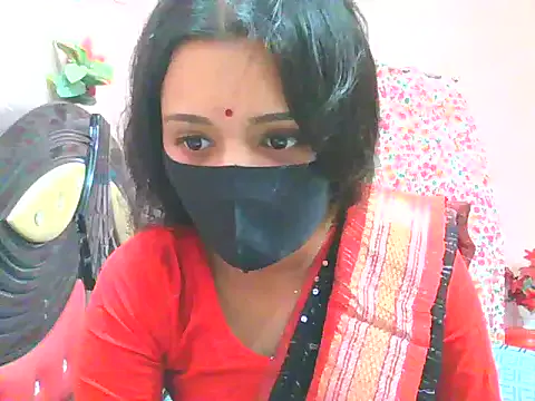 StripChat Silver_Queen07 is Freechat Silver_Queen07 — Show my boobs in publica