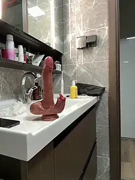 Freechat siru-love on StripChat