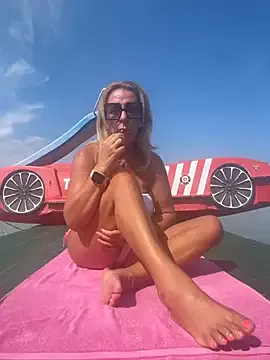 Offline sissytrainz on StripChat