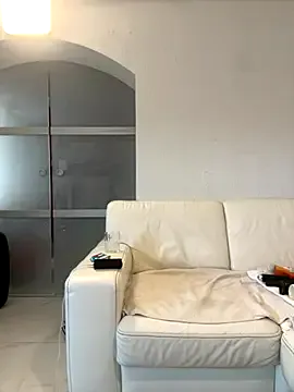 Offline sissytrainz on StripChat