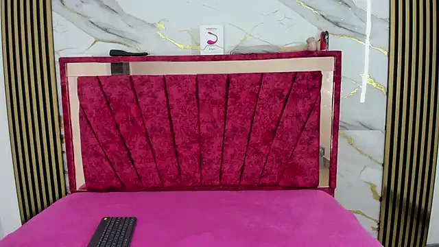 Offline skaylar_95_mylove on StripChat