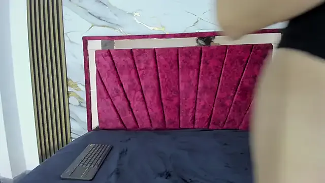 Offline skaylar_95_mylove on StripChat