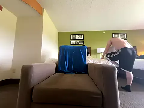 Offline skittlez82 on StripChat