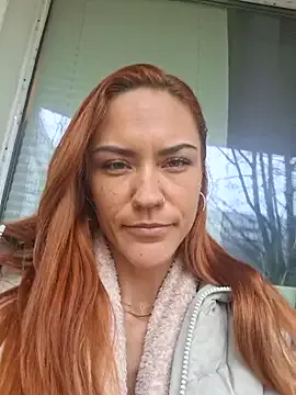 Offline SlimBellaa on StripChat