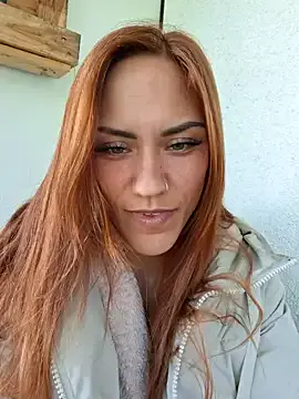 Offline SlimBellaa on StripChat