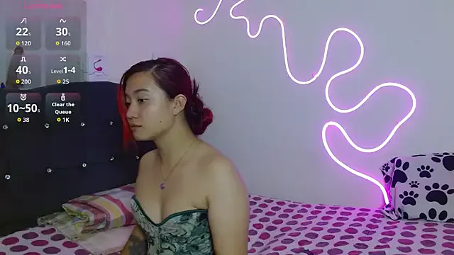 Offline sloppy_cat on StripChat