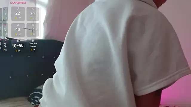 Offline sloppy_cat on StripChat