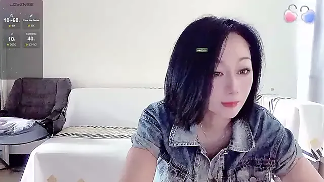 Offline Smile-- on StripChat