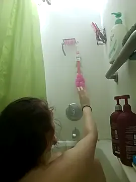 Offline Snowbunnycake_131 on StripChat