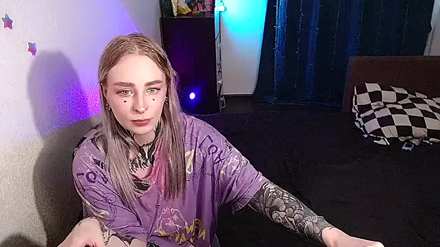 Offline soalice on StripChat