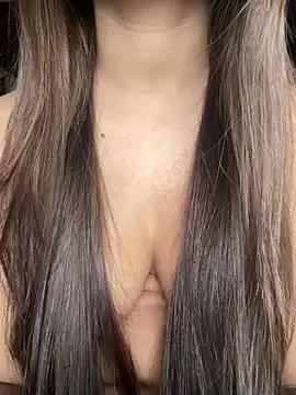 Sofiyaa_39 from StripChat is Group