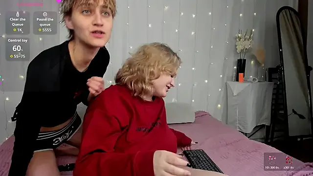 Offline soft_sofi_ on StripChat