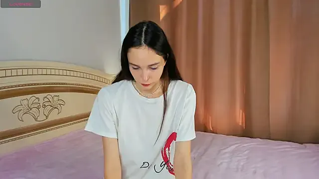 Offline SoftieDream on StripChat