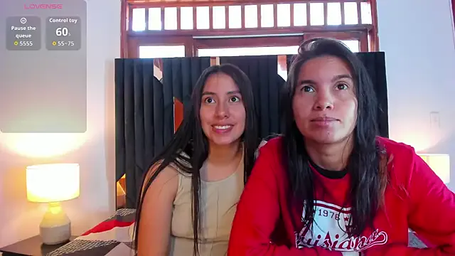 Freechat Sofy_and_Mia on StripChat