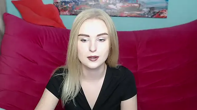 Offline SofySofty on StripChat