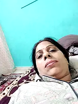 Offline Soniya_Roy on StripChat