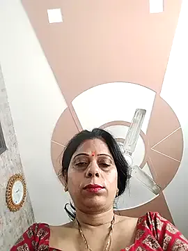 Offline Soniya_Roy on StripChat