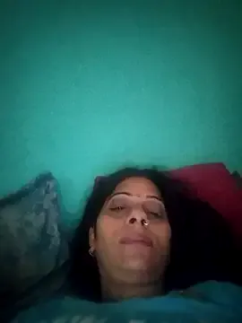 Offline Soniya_Roy on StripChat